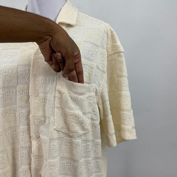 H&M Smiley Shirt Women M Medium Baby Yellow Button Up Relaxed Fit Terry Embossed - Picture 6 of 13